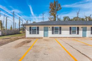 featured image of 1820 Monaghan Dr