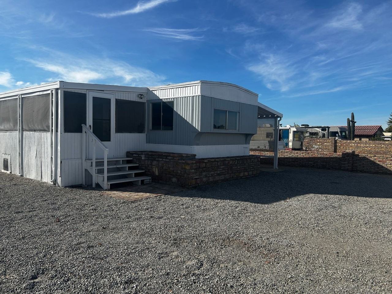 13291 E 40th St - Photo 4 of 39