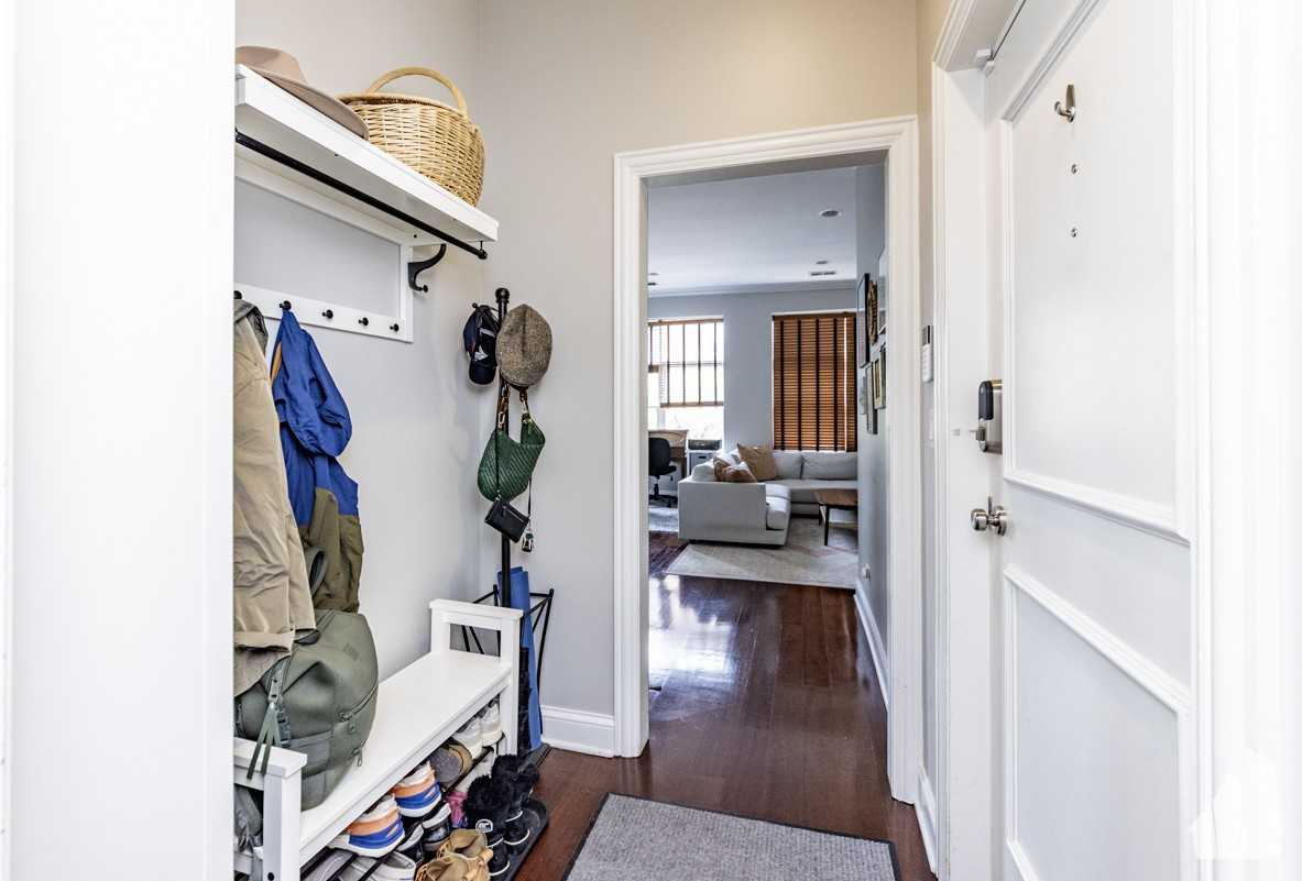 1815 N Milwaukee Ave #201 - Photo 2 of 10