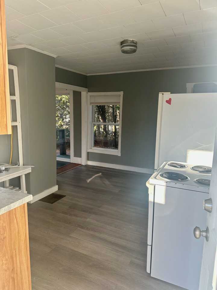 249 Palm St #1 - Photo 2 of 16