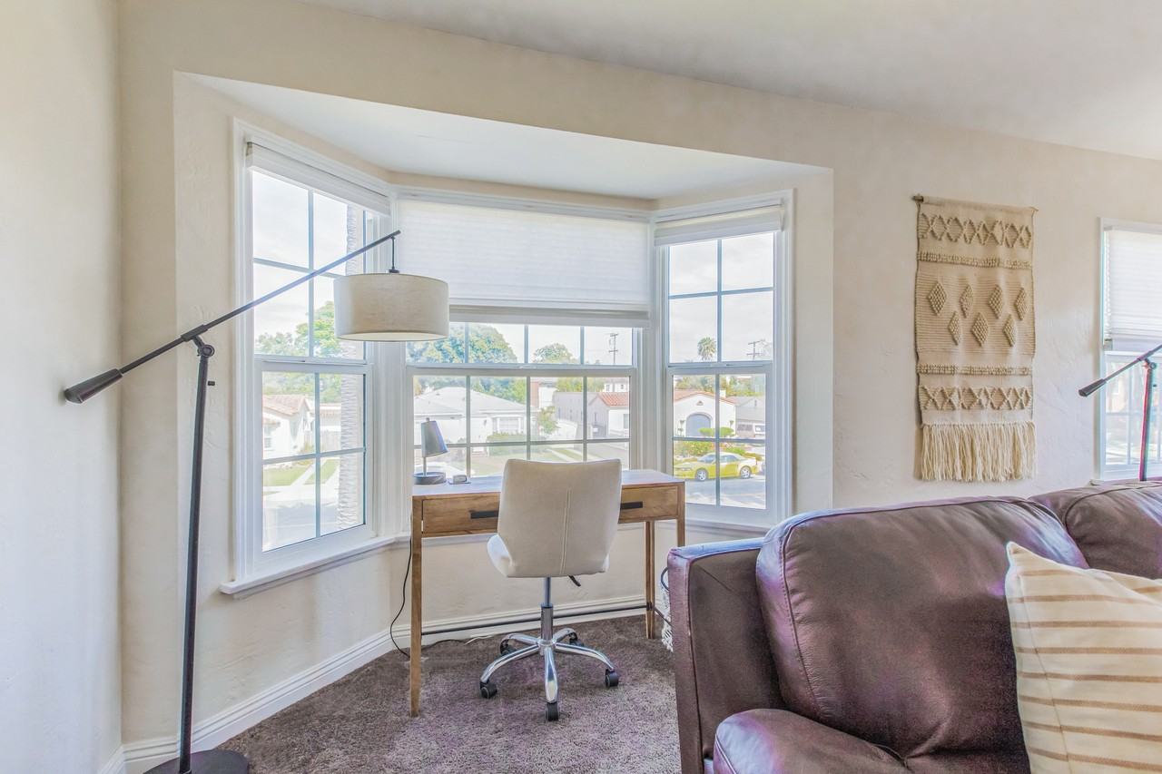 2537 Magnolia Ave #2537 - Photo 3 of 10