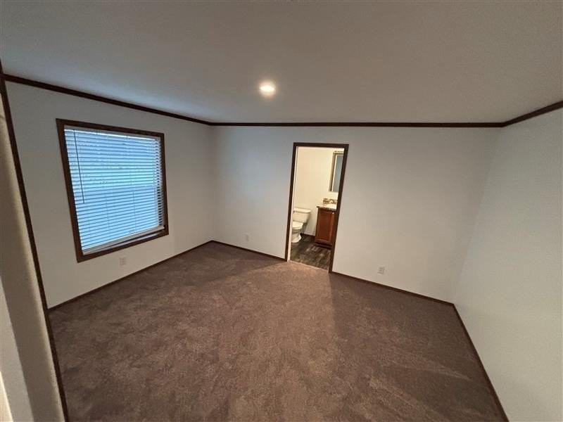 106 Lincoln St - Photo 6 of 19