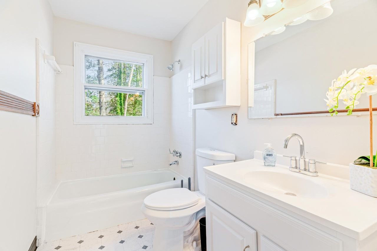 Pierson Dr - Photo 2 of 13
