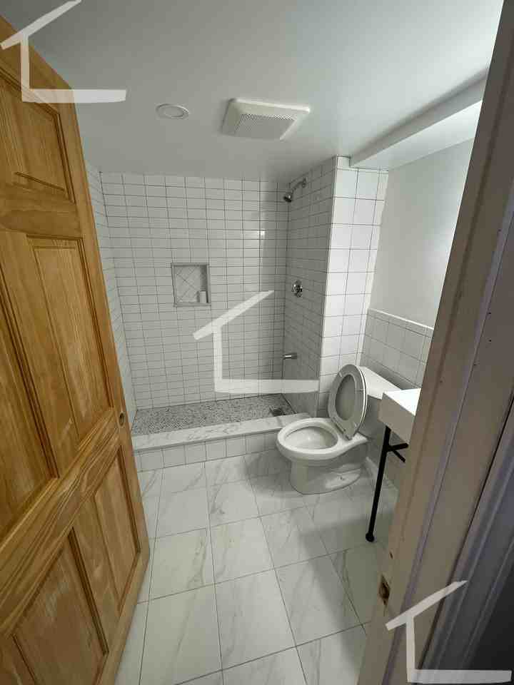 215 Saint Paul St #B - Photo 3 of 10