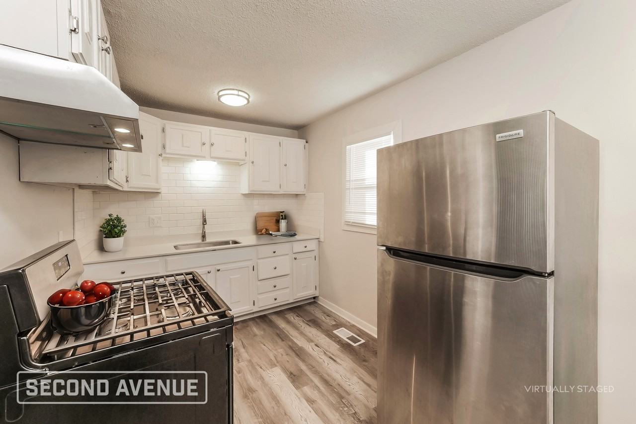 5622 Indiana Ave - Photo 7 of 26