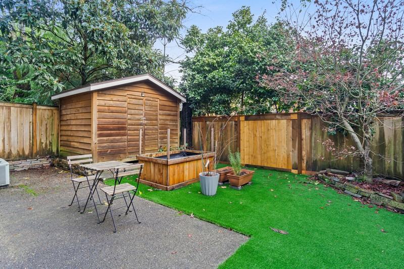 524 25th Ave S - Photo 3 of 23