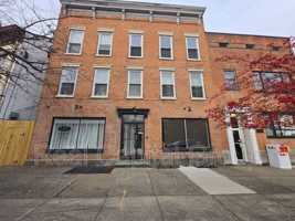 featured image of 285 Washington Ave #3R