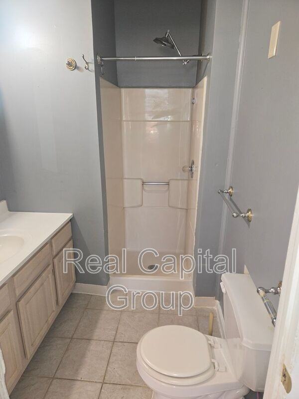 285 Washington Ave #3R - Photo 6 of 6