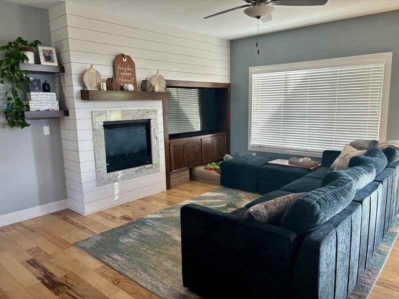 580 Ne Bowman Dr - Photo 4 of 27