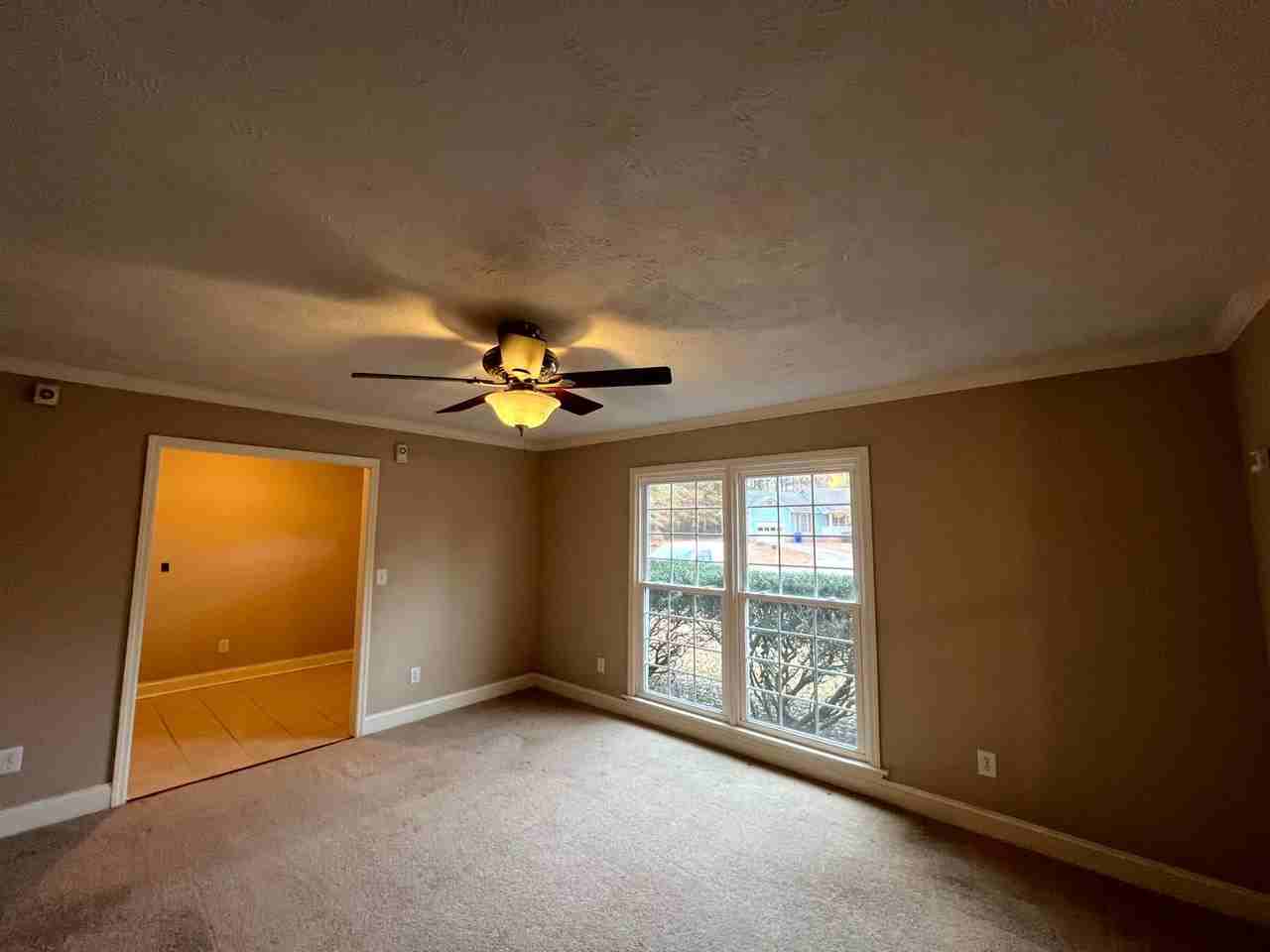 1233 Wilderness Dr - Photo 3 of 19