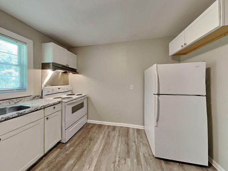 1600 Poole Road #F - Photo 5 of 11