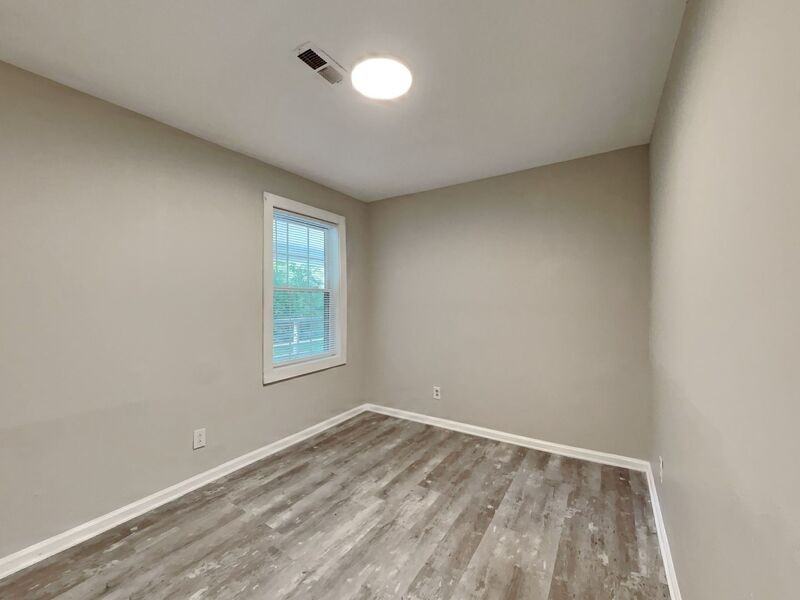 1600 Poole Road #F - Photo 6 of 11