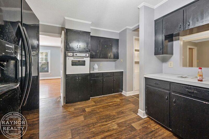 207 Tucker Dr - Photo 5 of 26