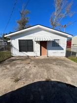 1109 1/2 Shasta Dr - Photo 1 of 1