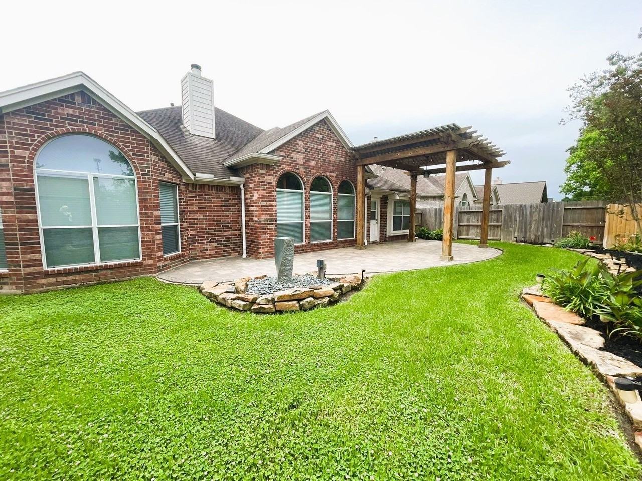 19806 Shavon Springs Dr - Photo 4 of 36