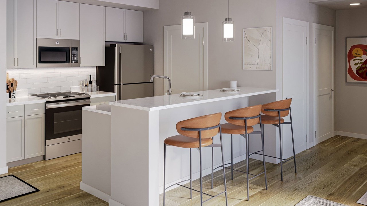 305 N 42nd Ave - Photo 7 of 21