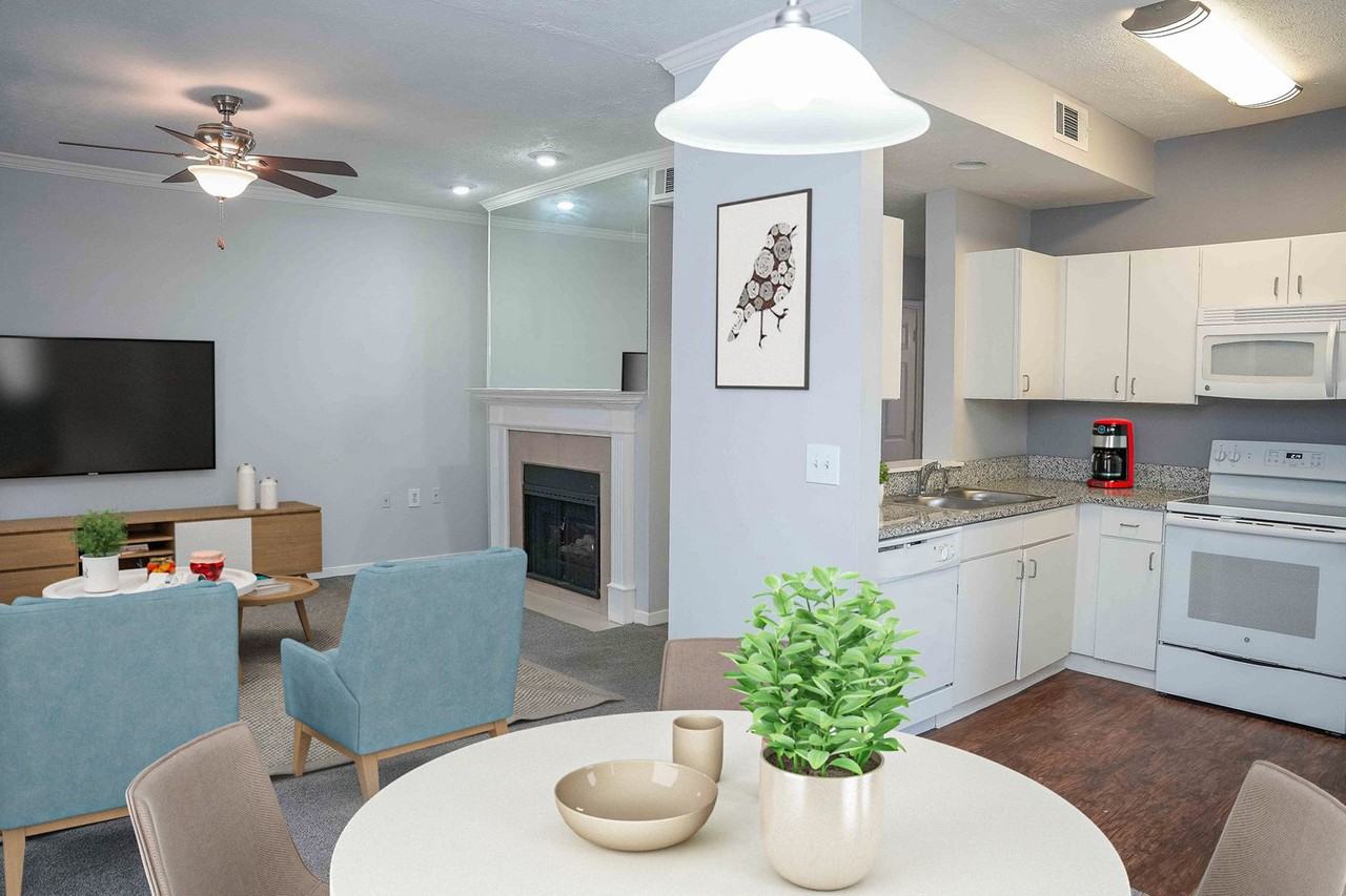 South Bluffs Apartments - Photo 4 of 47