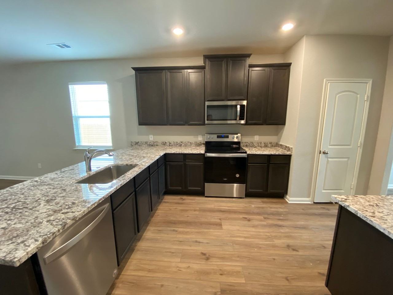 113 Declaration Ln - Photo 5 of 23