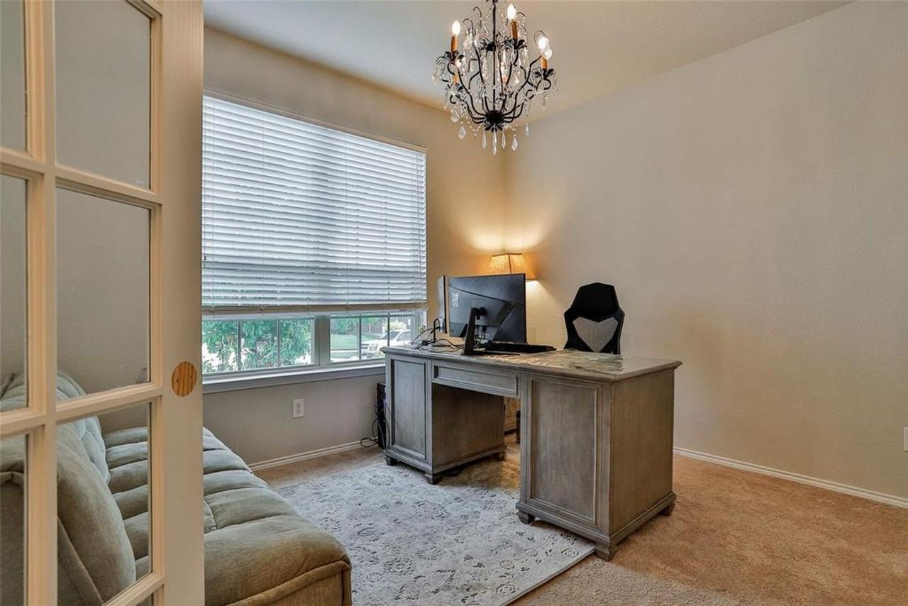 5508 Sea Cove Ln - Photo 5 of 32