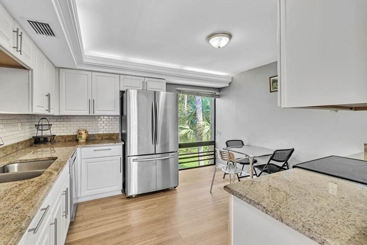 22089 Cocoa Palm Way - Photo 2 of 18