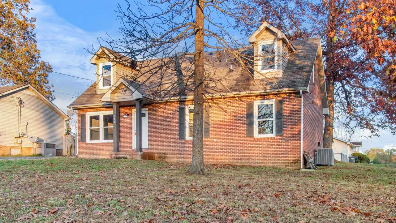 591 Garnet Dr - Photo 7 of 35