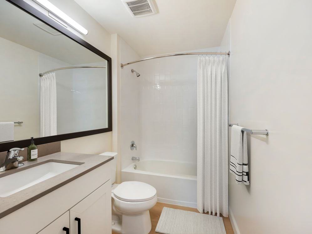 Avalon Commons - Photo 5 of 47