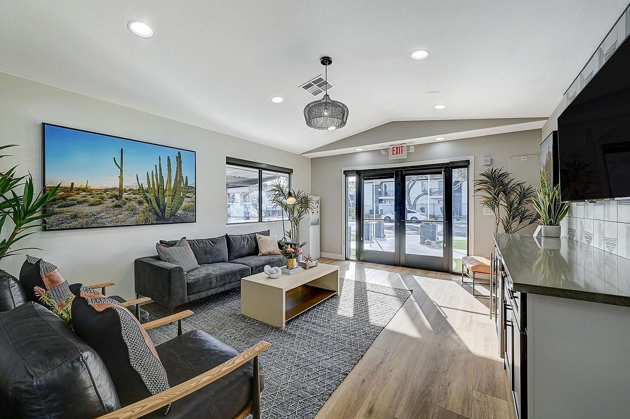 Bolero Apartments - Photo 4 of 42