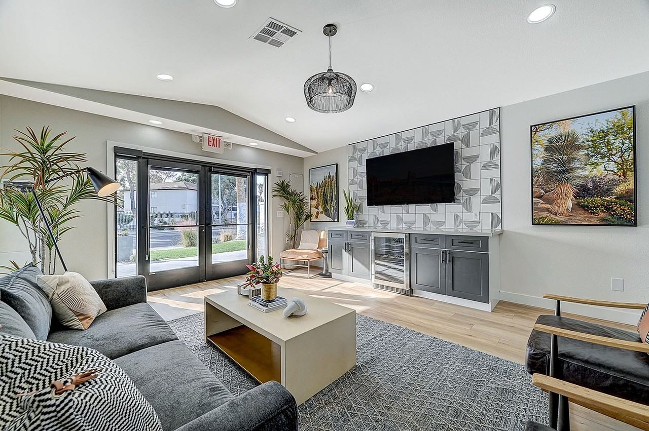 Bolero Apartments - Photo 5 of 42