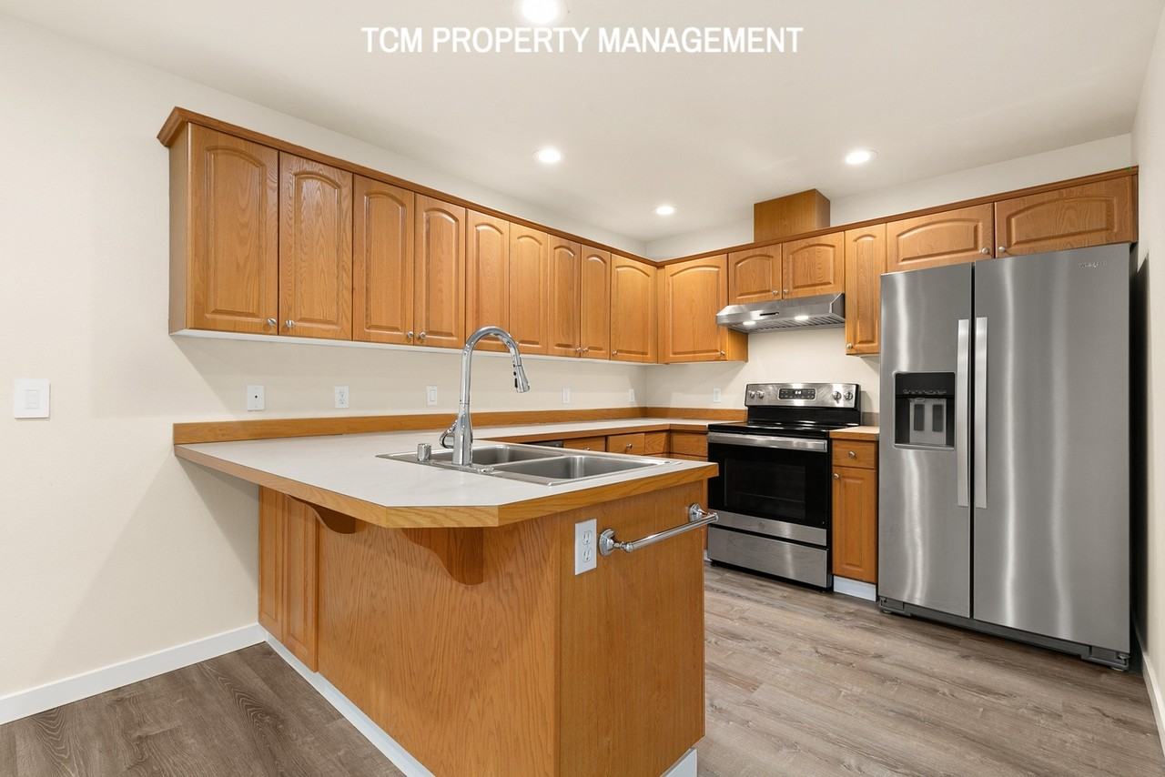 26720 19th Ave S #NA - Photo 3 of 23
