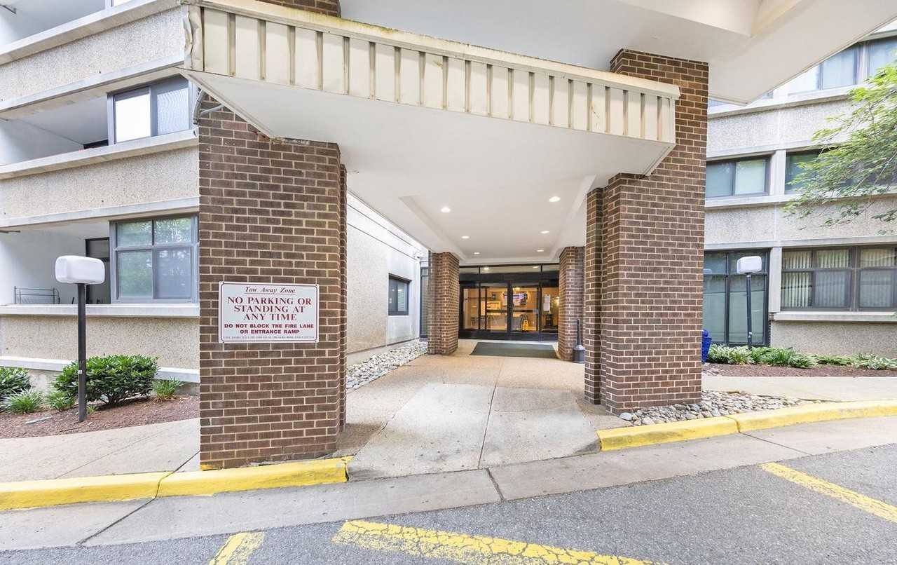 5911 Edsall Rd #1104 - Photo 6 of 37