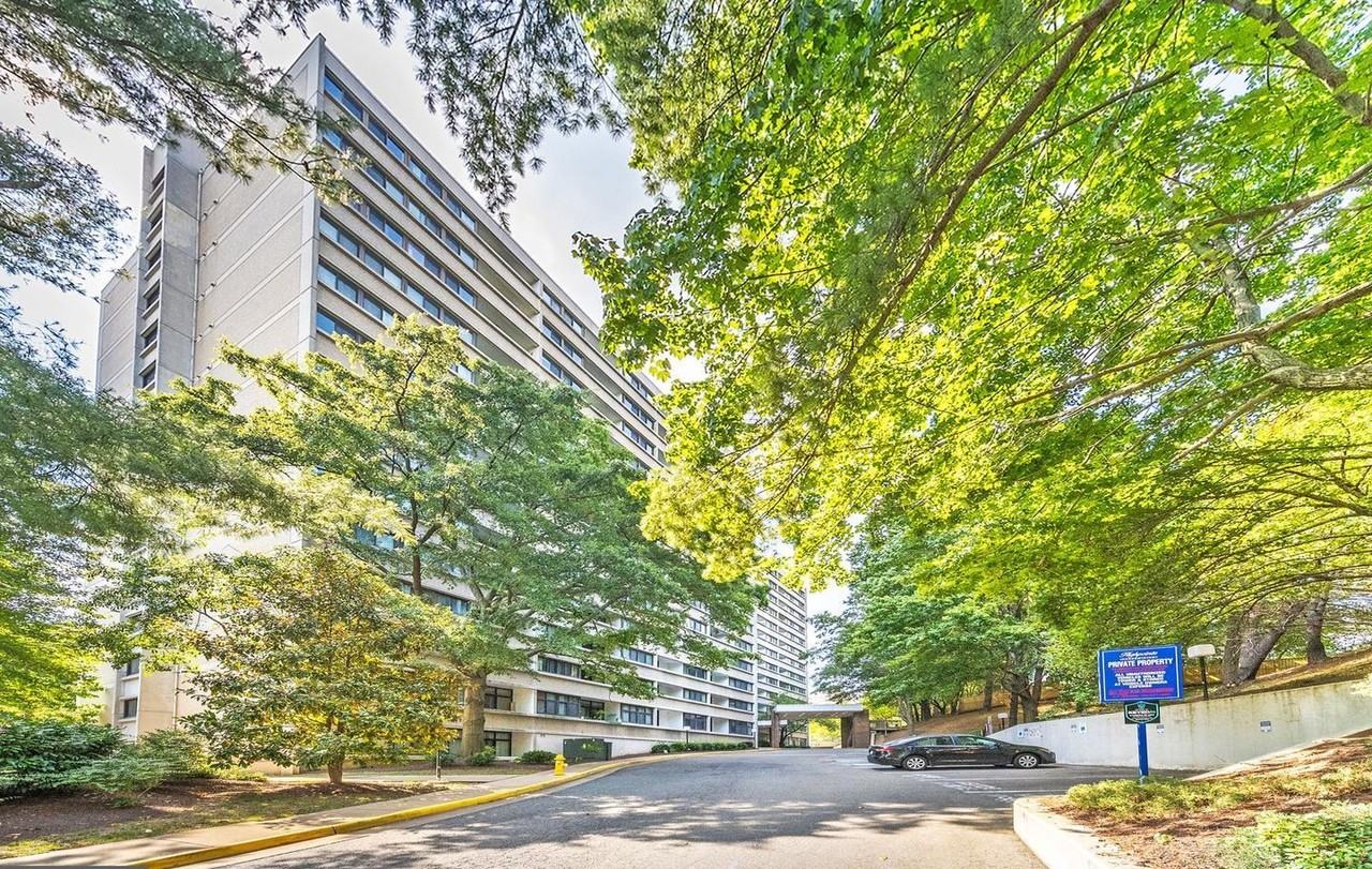 5911 Edsall Rd #1104 - Photo 7 of 37