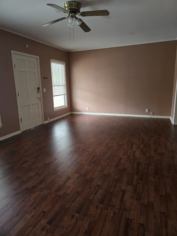 659 Monnie St #NA - Photo 2 of 4