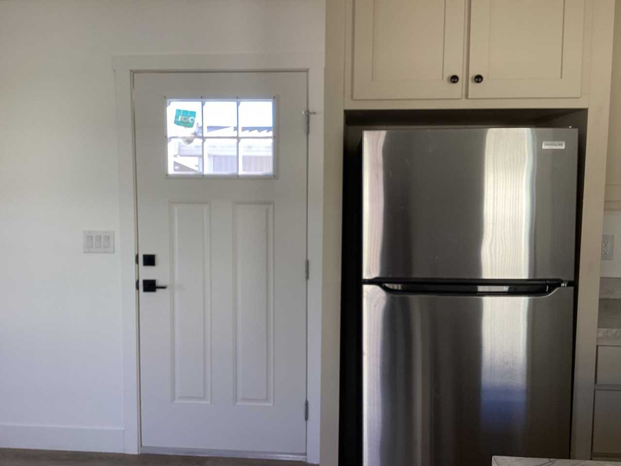 610 E Pine Ave #23 - Photo 5 of 15