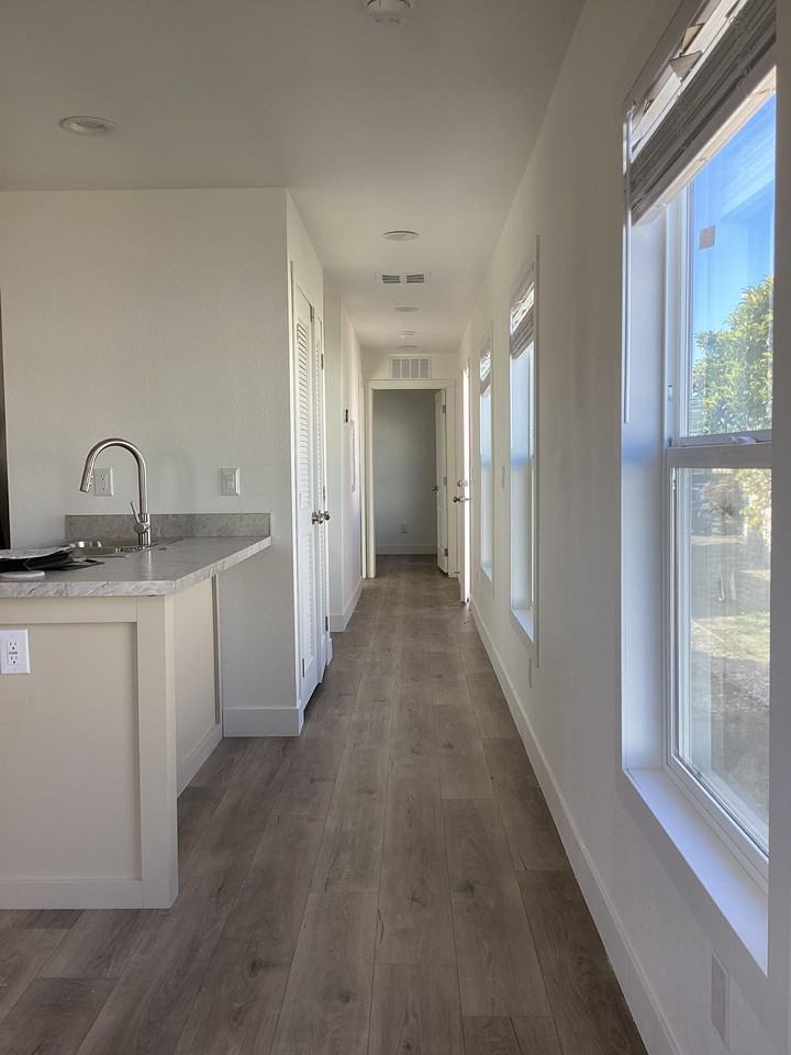 610 E Pine Ave #23 - Photo 7 of 15