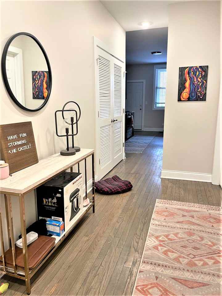 4435 N Paulina St #4435-1 - Photo 5 of 22