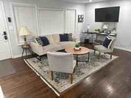 featured image of 39 Holly Rd Nw