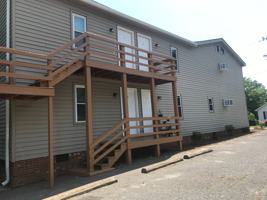 featured image of 445 City View St