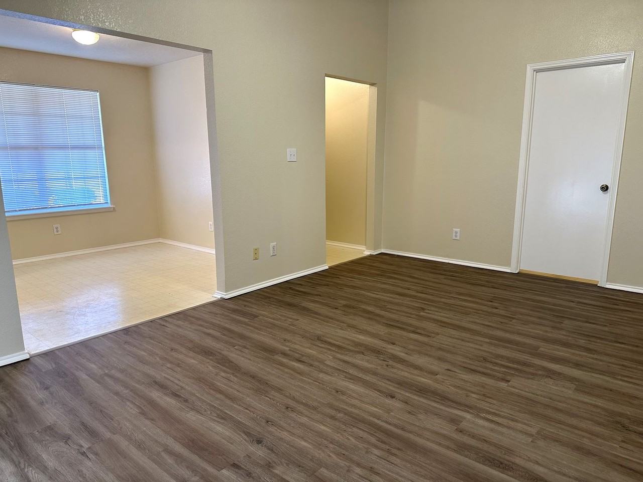 1404 Paco Trl - Photo 2 of 10