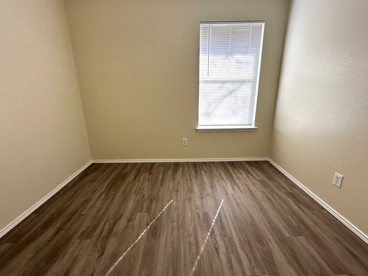 1404 Paco Trl - Photo 7 of 10