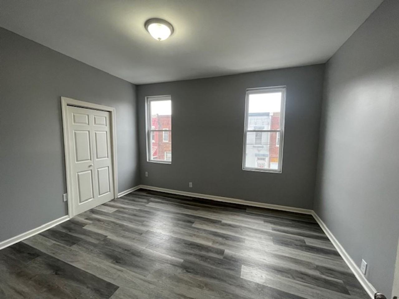 2739 W Montgomery Ave - Photo 7 of 12