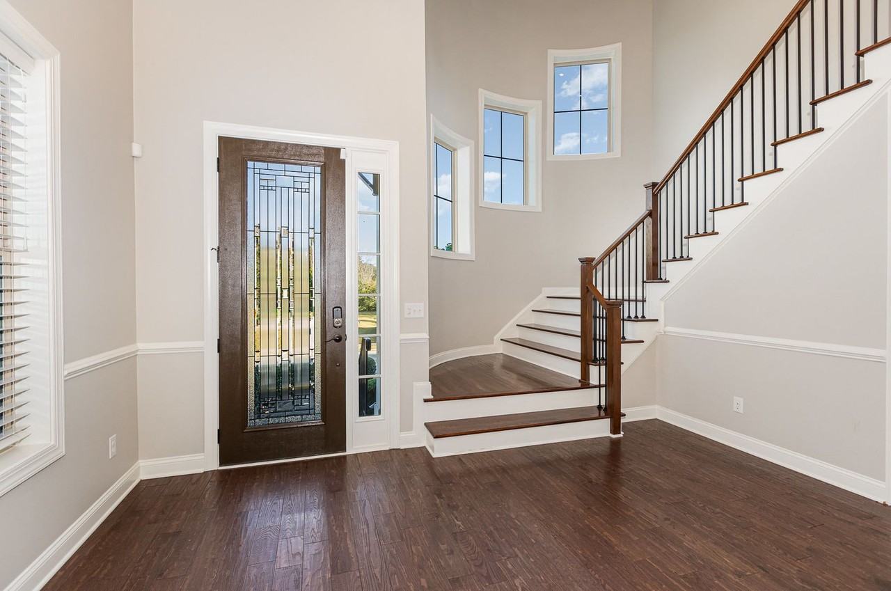 2405 Trenton Park Ln - Photo 5 of 48