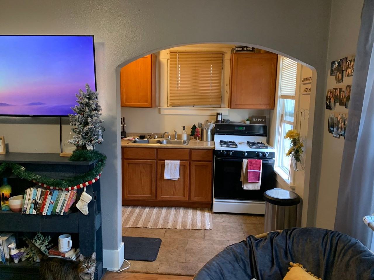 1937 7th Avenue - Photo 4 of 8