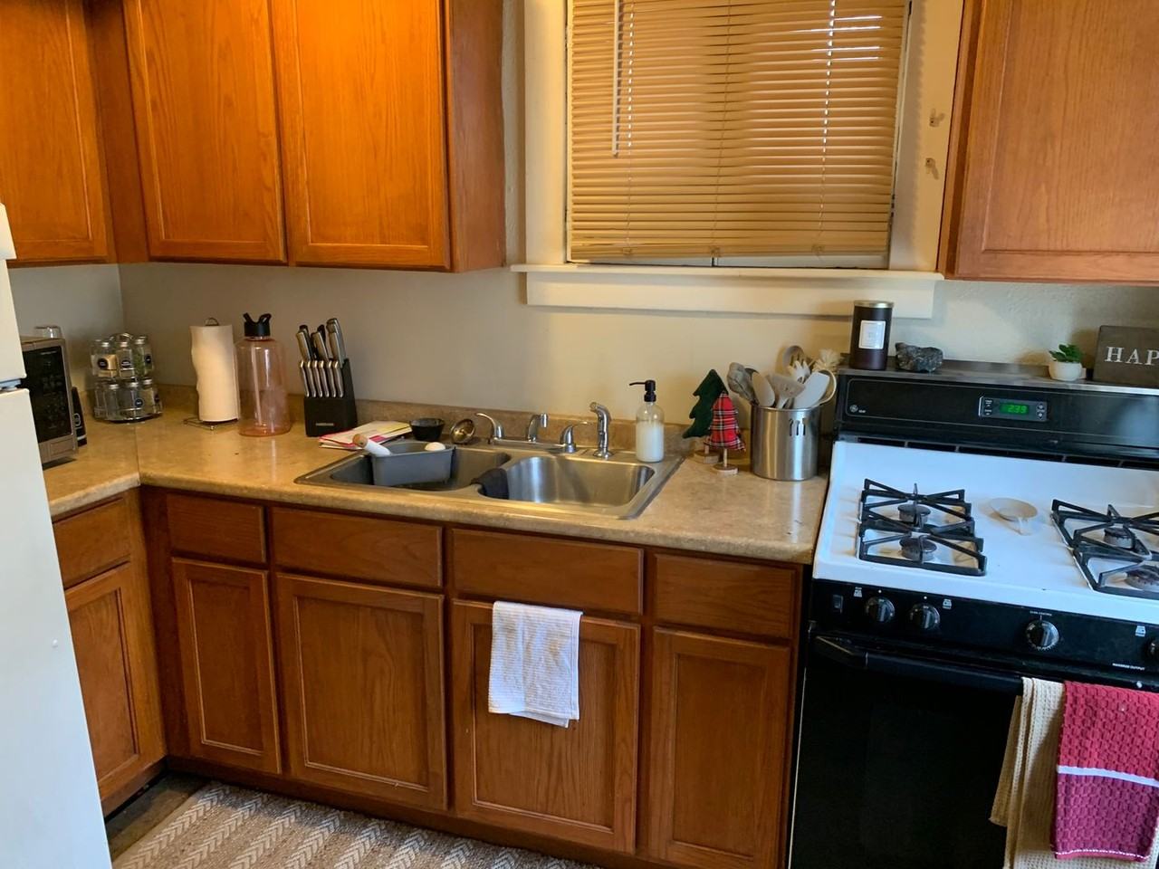 1937 7th Avenue - Photo 5 of 8