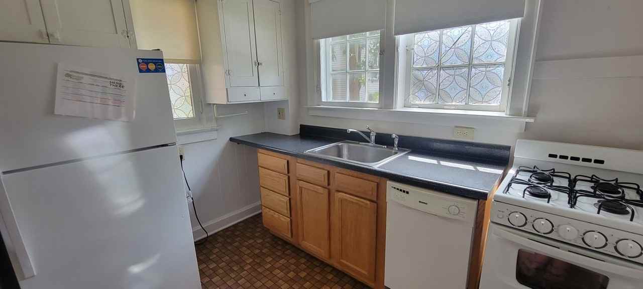 2048 Iuka Ave. - Photo 4 of 29