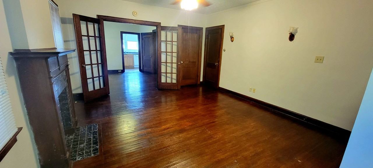 2048 Iuka Ave. - Photo 6 of 29
