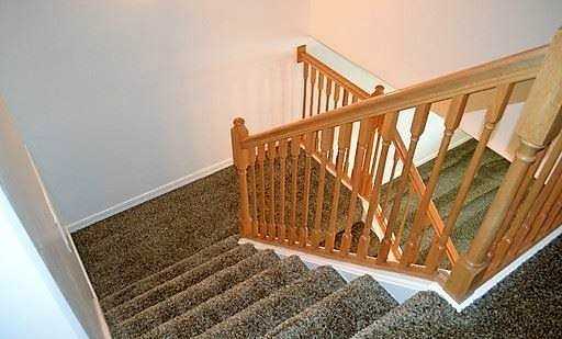 2105 Alan St - Photo 5 of 11