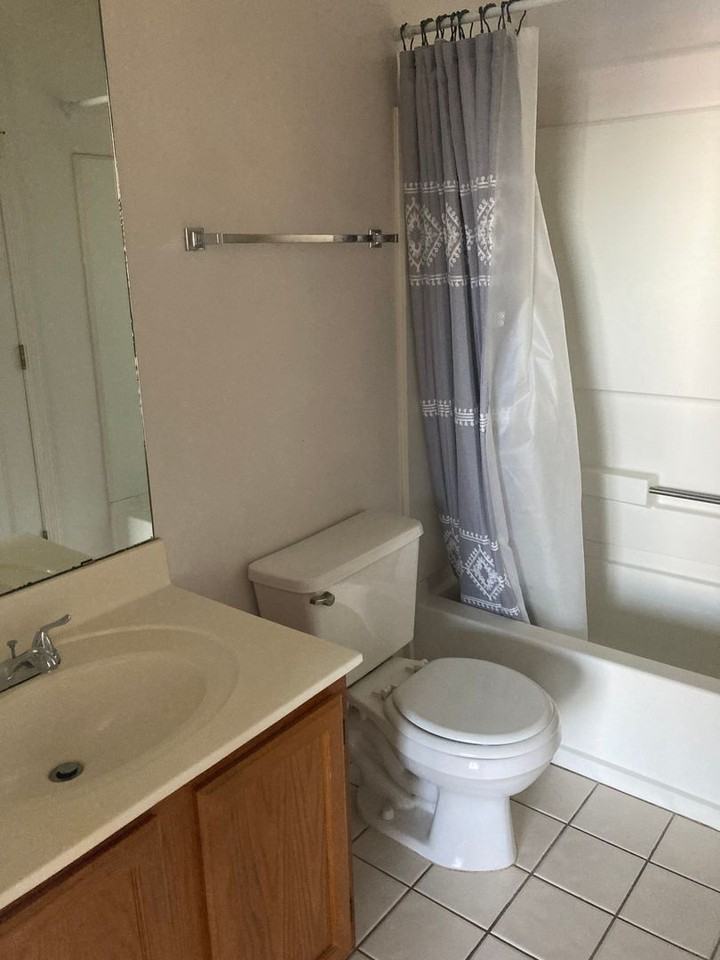 587 Florosa Ct - Photo 6 of 9