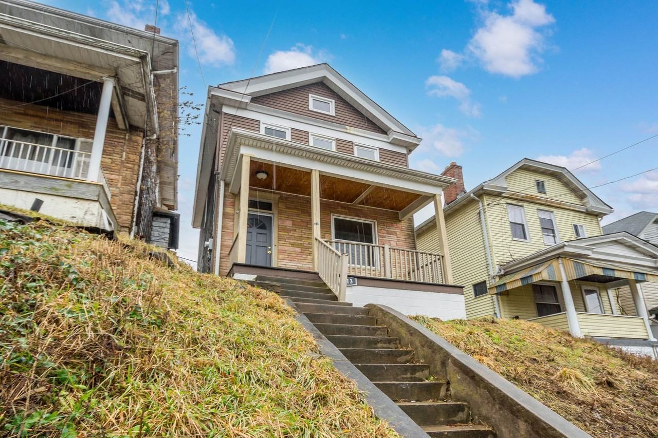 113 Merritt Ave - Photo 4 of 25