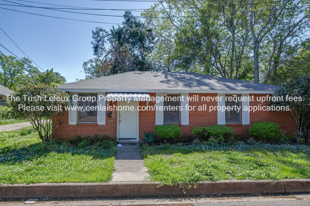 506 23rd St - Photo 2 of 10
