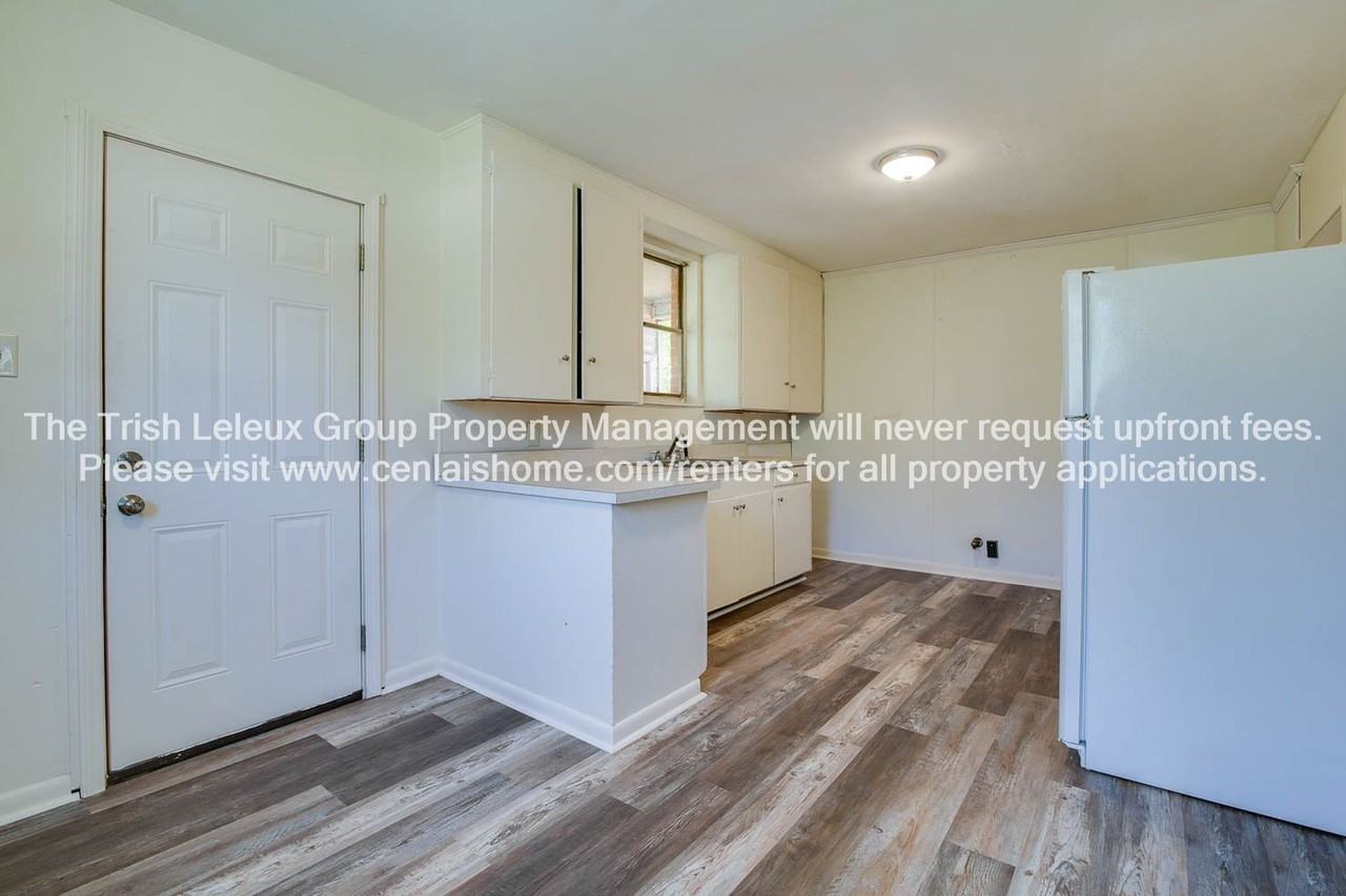506 23rd St - Photo 4 of 10